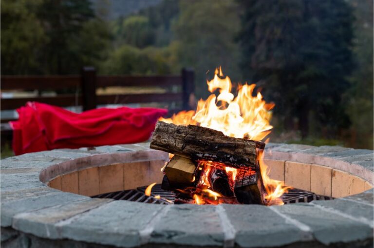 what can i burn in my outdoor fire pit at home